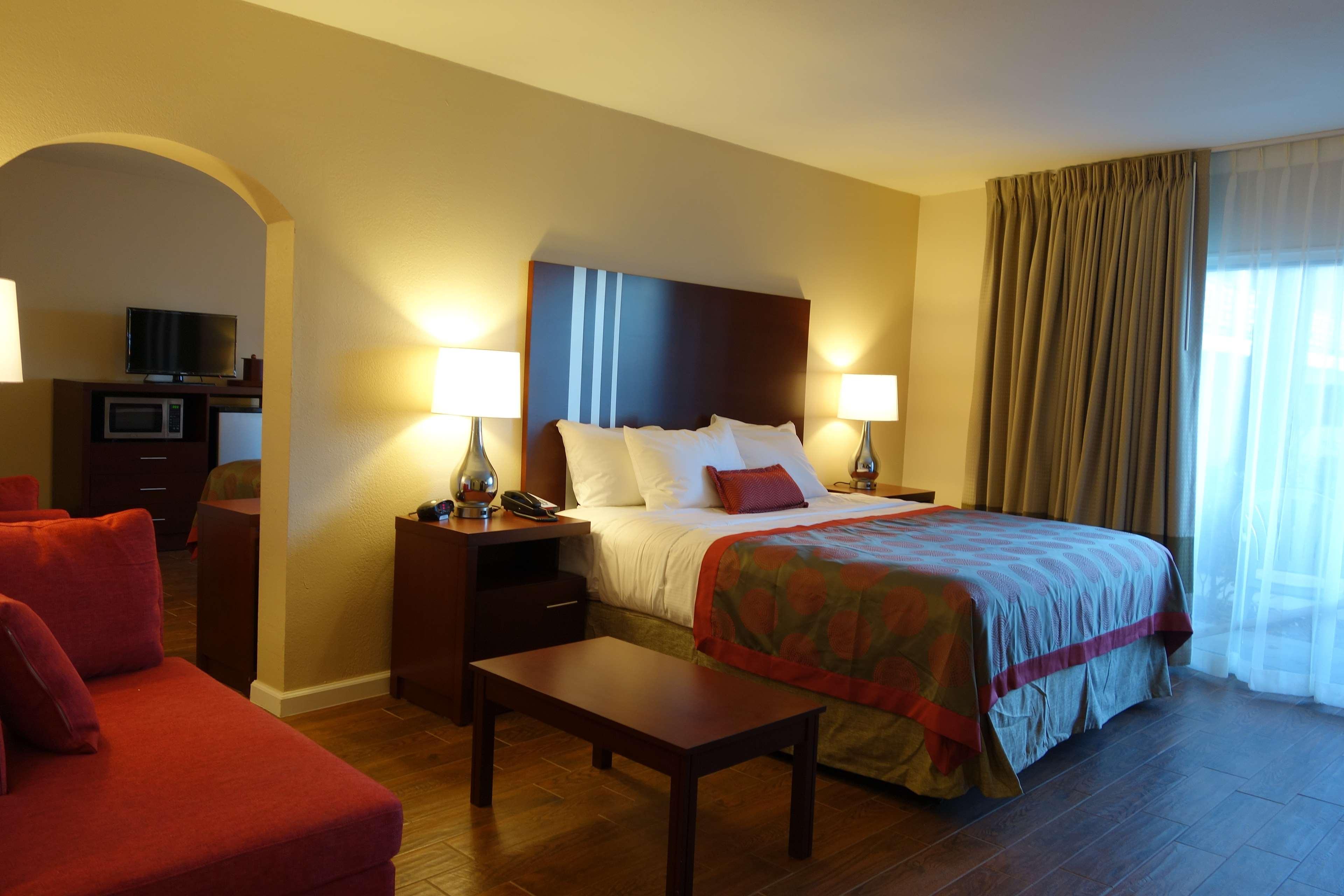 Ramada by Wyndham Sacramento North Highlands Exterior foto
